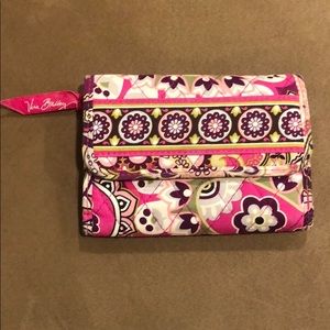 Vera bradley wallet